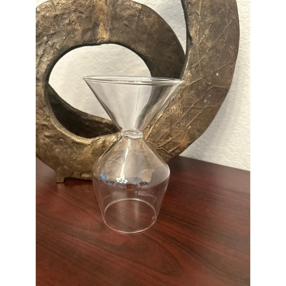 Reversible Martini/Wine Glasse 2 In 1